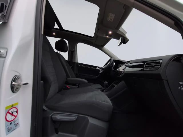 Volkswagen Touran DSG Highline