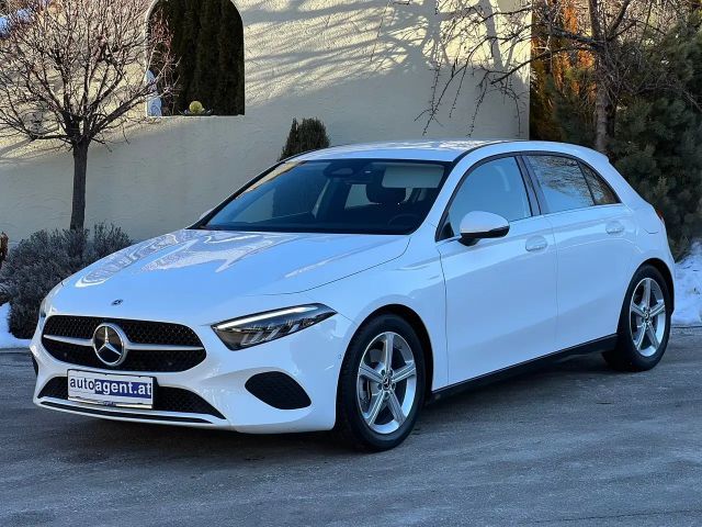 Mercedes-Benz A 180 A 180 d Hatchback