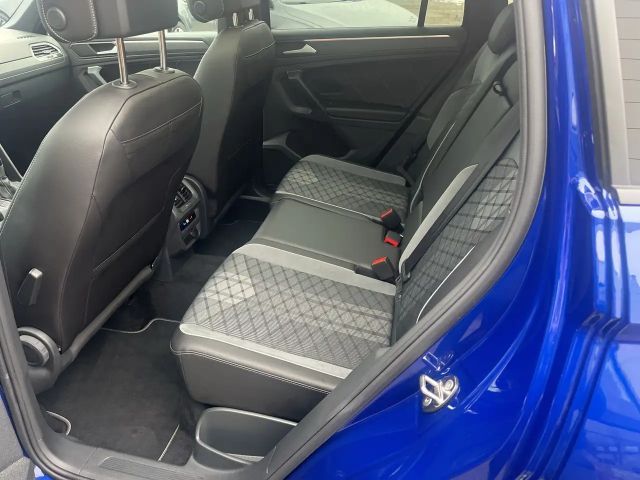 Volkswagen Tiguan 4Motion DSG R-Line