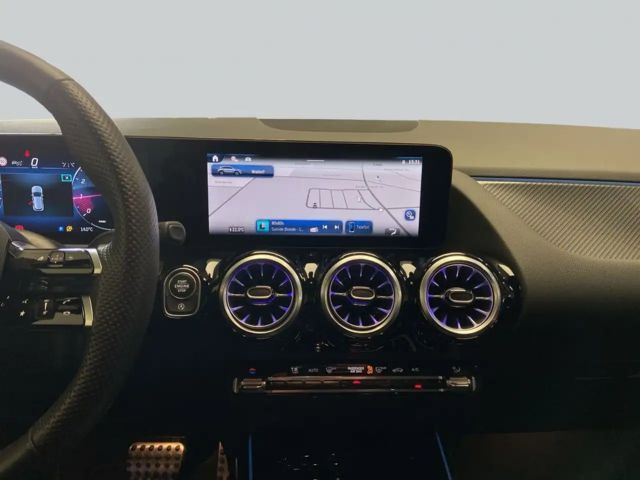 Mercedes-Benz GLA 180 GLA