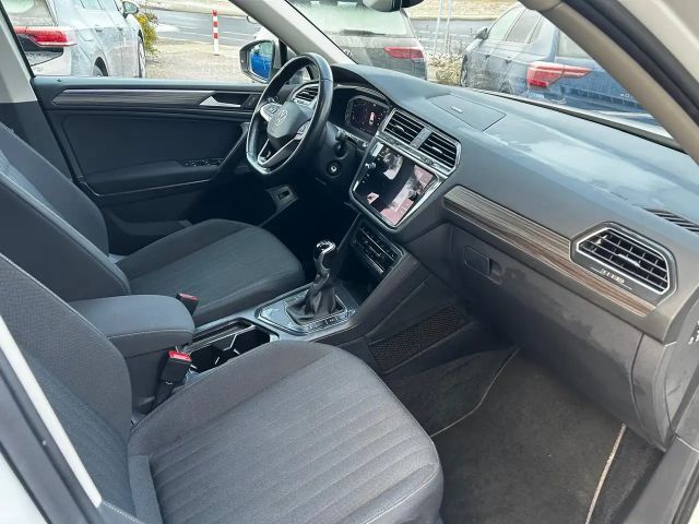 Volkswagen Tiguan 1.5 TSI Allspace Life