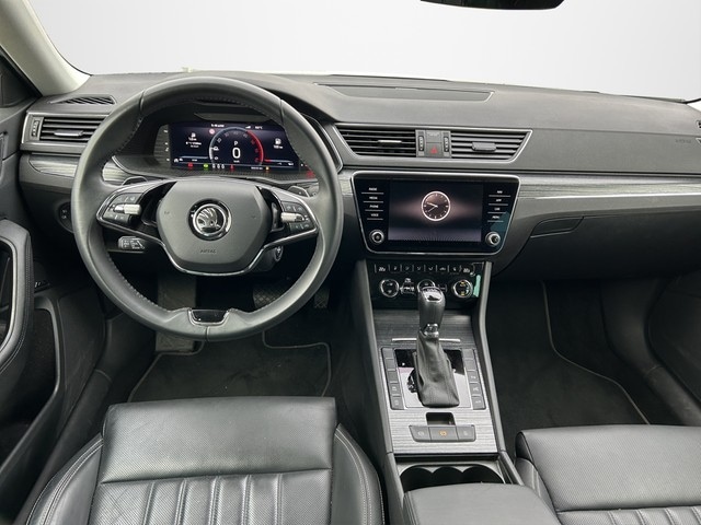 Skoda Superb 2.0 TDI Combi