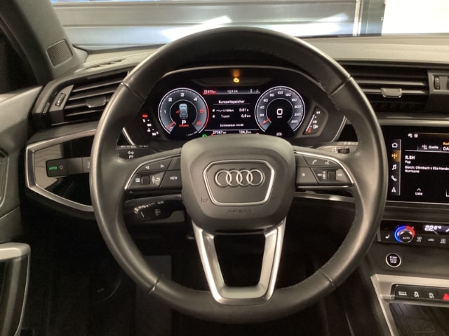 Audi Q3 35 TDI Quattro S-Line S-Tronic