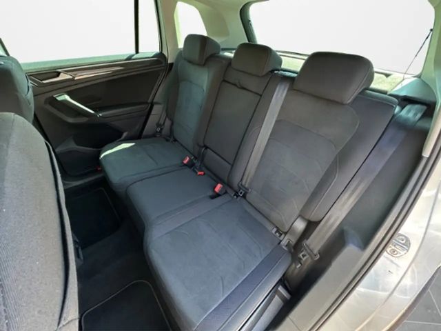 Volkswagen Tiguan DSG Elegance Elegance