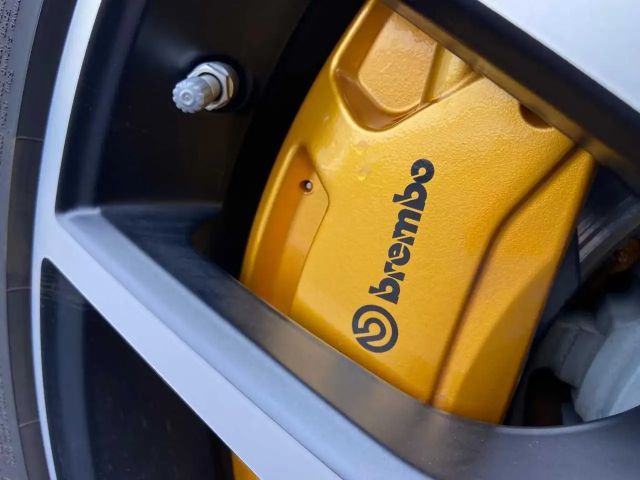 Polestar 2 Performance