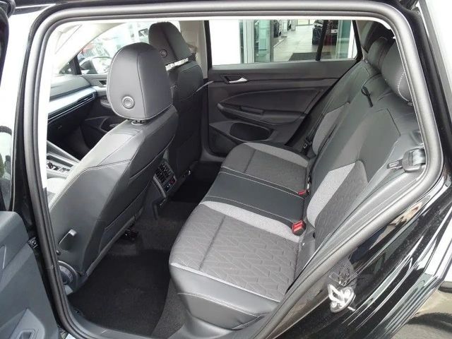 Volkswagen Golf 2.0 TDI DSG Variant