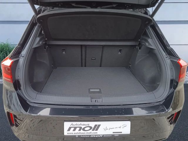 Volkswagen T-Roc Pro