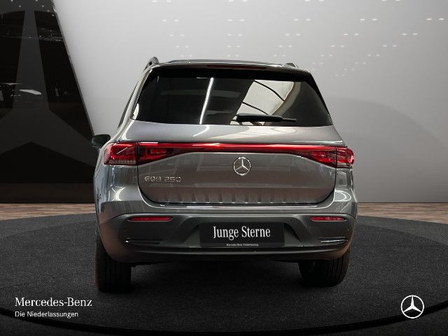 Mercedes-Benz EQB 250