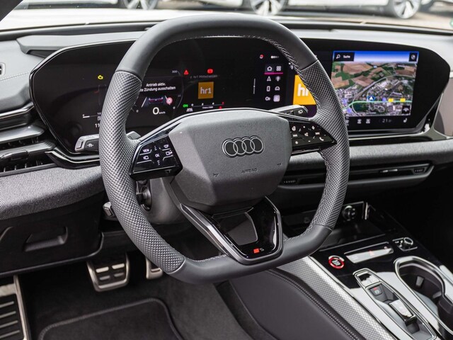 Audi A6 Avant Quattro S-Tronic