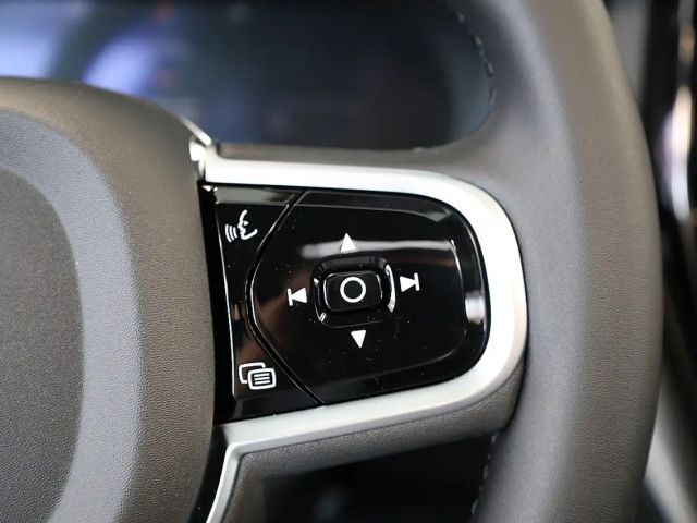 Volvo XC60 AWD Plus T6