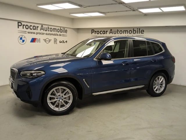 BMW X3 xDrive30e