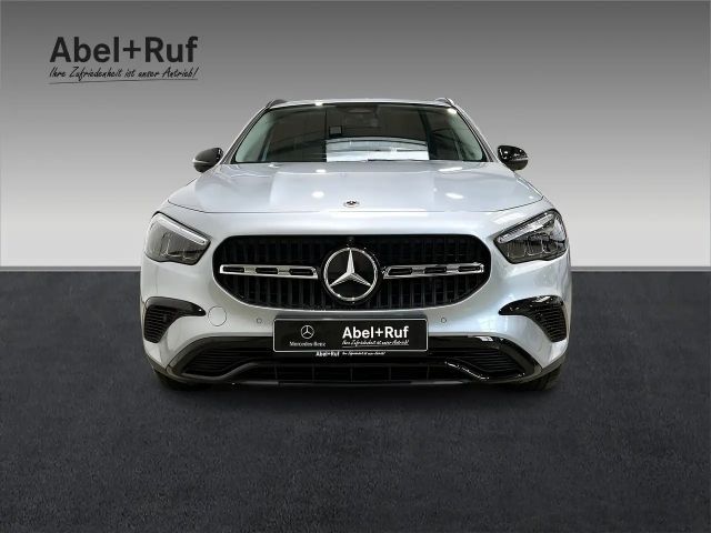 Mercedes-Benz GLA 200 Progressive