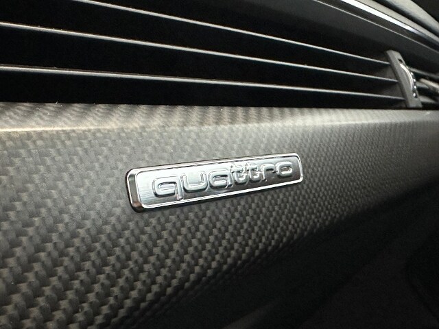 Audi RS4 Avant Quattro