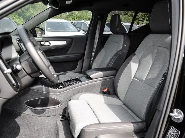 Volvo XC40 Dark Plus