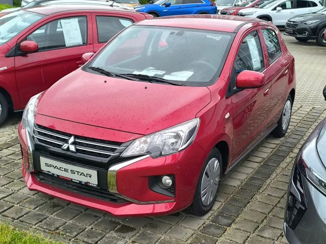 Mitsubishi Space Star Star