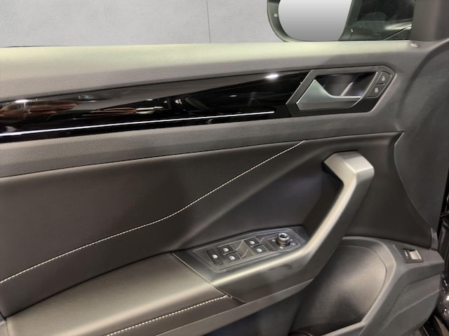 Volkswagen T-Roc 1.5 TSI DSG Plus R-Line