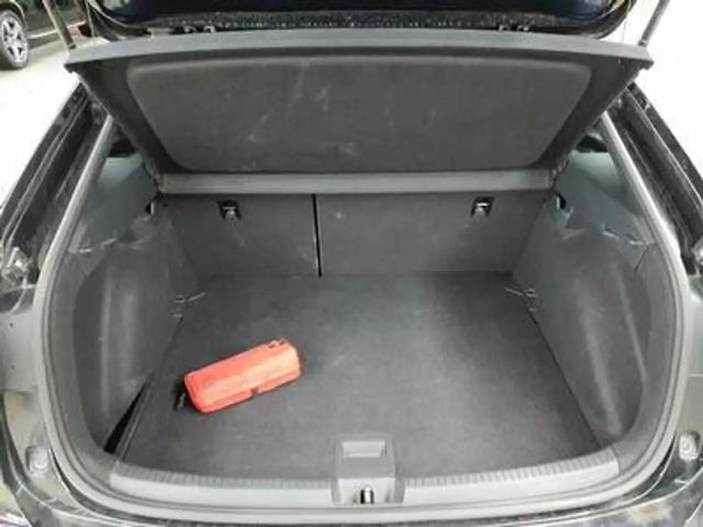 Volkswagen Taigo 1.0 TSI DSG