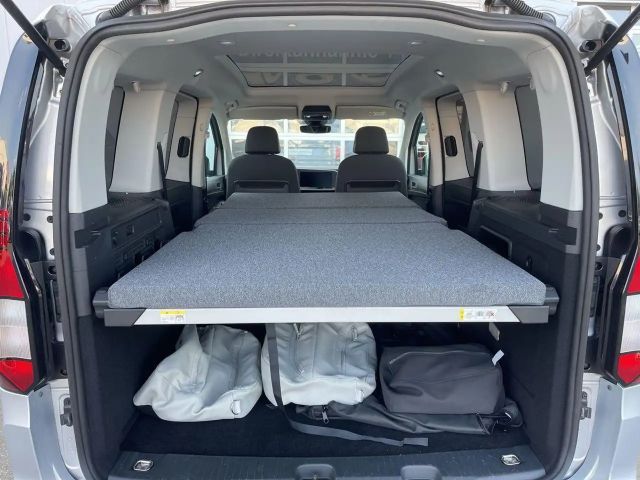 Volkswagen Caddy 1.5 TSI DSG