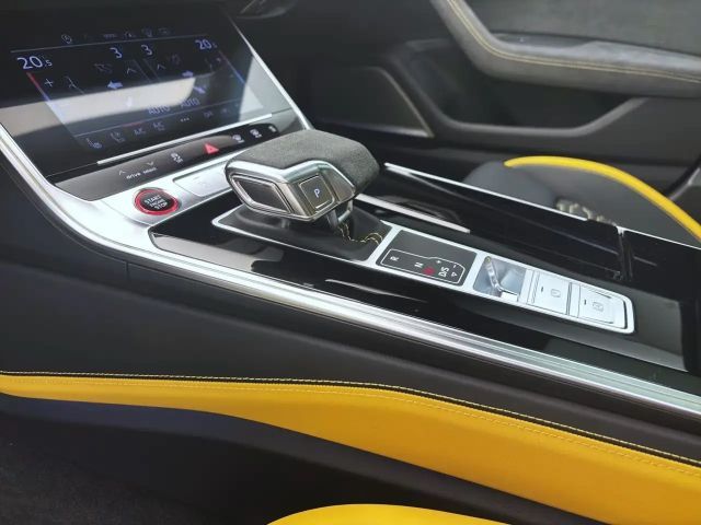 Audi RS6 Avant Performance Quattro