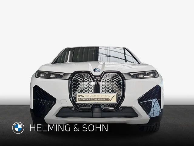 BMW iX xDrive40