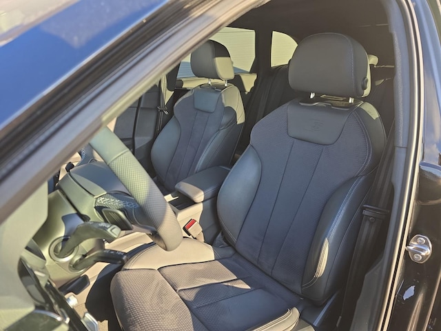 Audi A4 40 TDI Avant Quattro S-Line S-Tronic