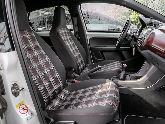 Volkswagen up! 1.0 TSI GTI