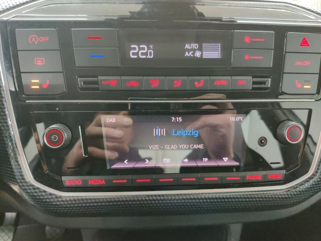 Volkswagen up! up! 1.0 Navi/Sitzhz/Climatronic/RFKam/PDC/4Türen