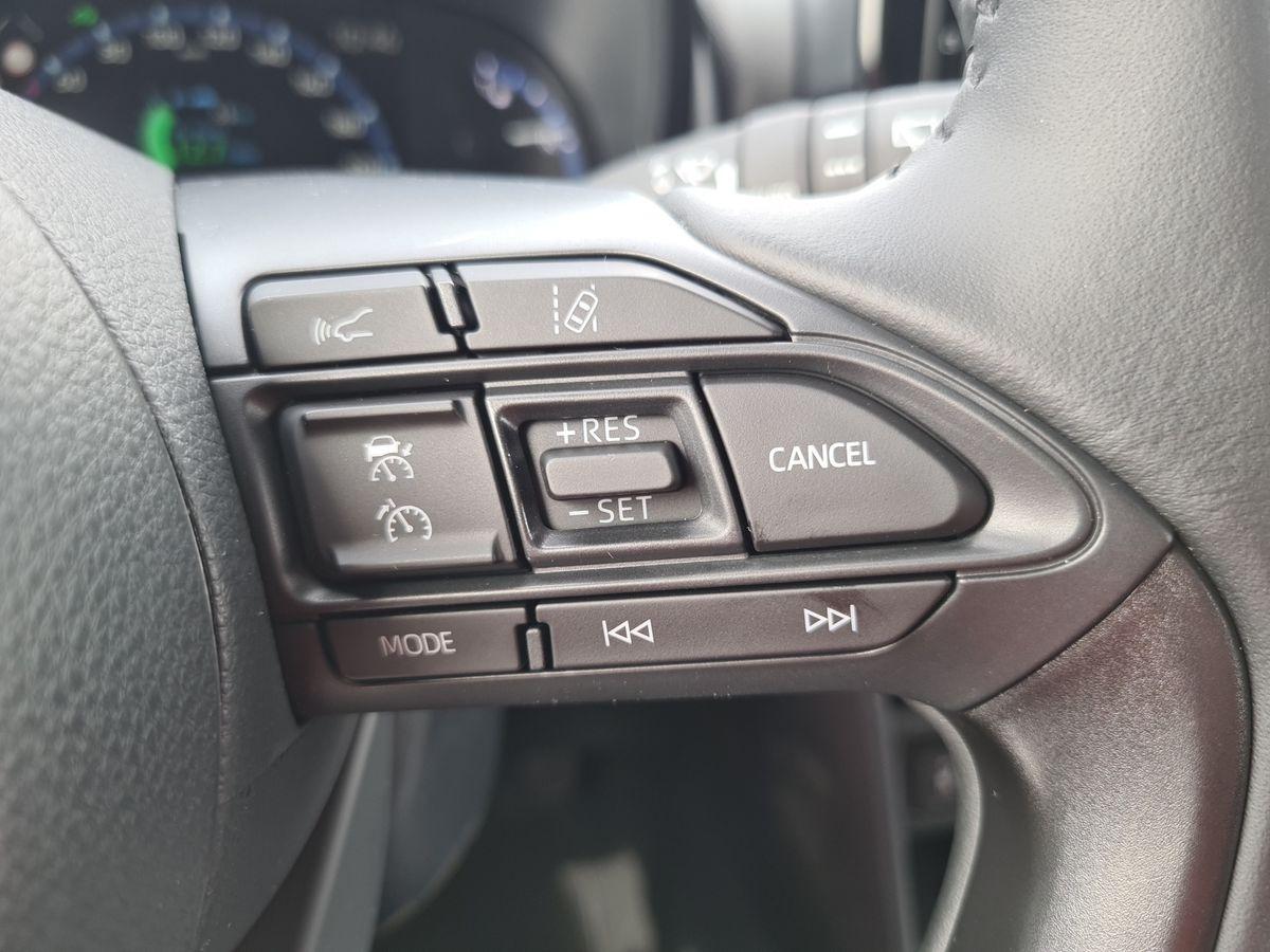 Toyota Yaris Cross 5-deurs Team D