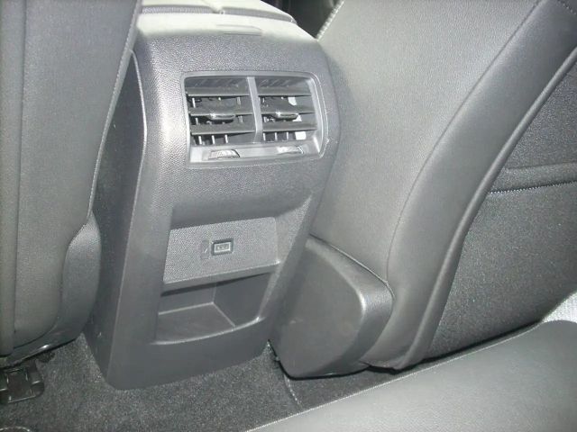 Opel Astra Elegance business+