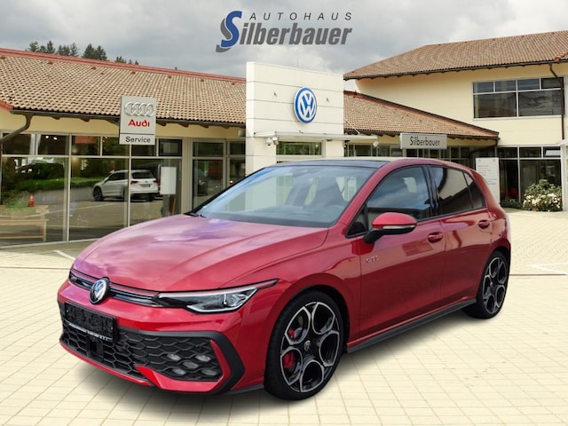 Volkswagen Golf 2.0 TSI DSG GTI