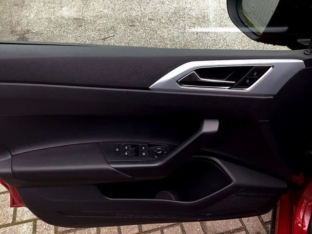 Volkswagen Taigo 1.0 TSI DSG