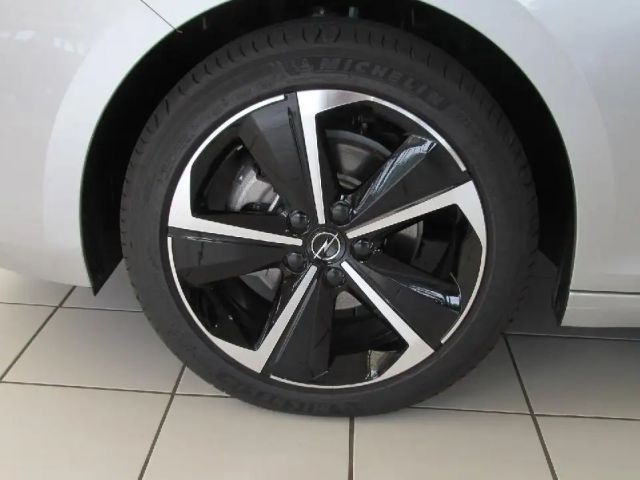 Opel Astra GS-Line Grand Sport