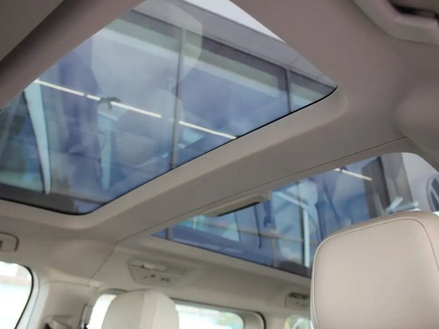 Volkswagen Multivan 2.0 TDI DSG Style T7