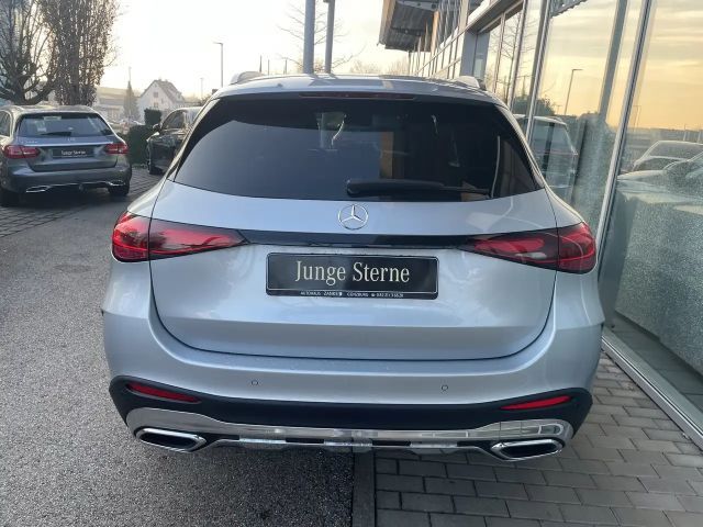 Mercedes-Benz GLC 300 4MATIC AMG Line Premium