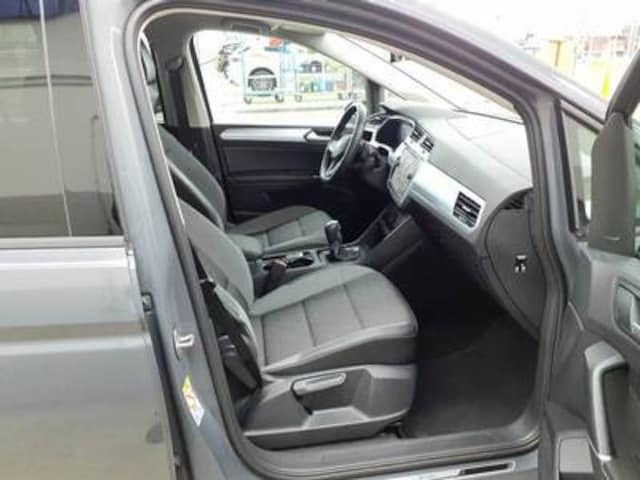 Volkswagen Touran 1.5 TSI DSG IQ.Drive