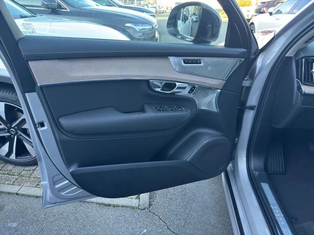 Volvo XC90 AWD Dark Ultra