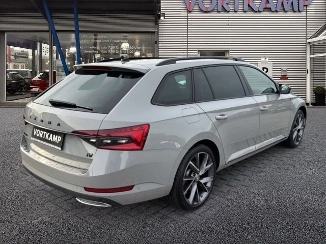 Skoda Superb Sportline iV