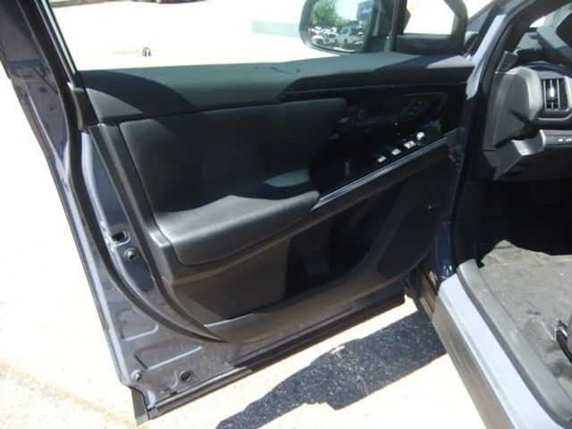 Subaru Solterra Platinum Plus