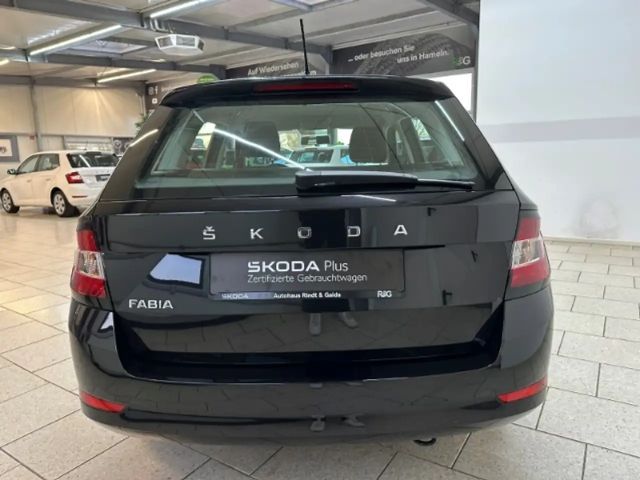 Skoda Fabia 1.0 TSI Active Combi