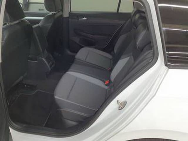 Volkswagen Golf 1.5 TSI Variant