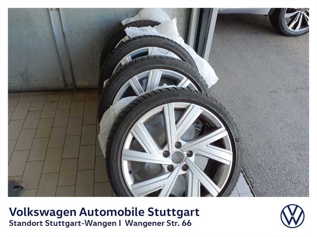 Volkswagen Golf 2.0 TSI DSG