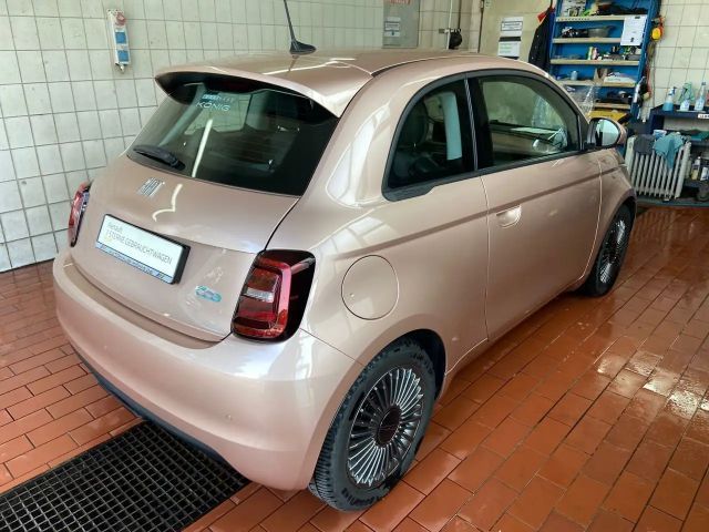 Fiat 500e Icon