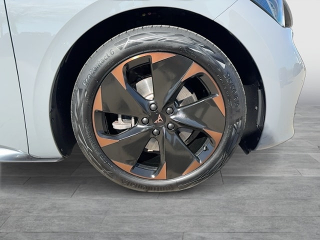 Cupra Born BEATS NAVI REAR VIEW WÄRMEPUMPE ACC SHZ KLIMA LED ALU