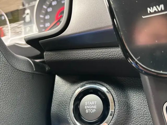 SsangYong Tivoli 2WD