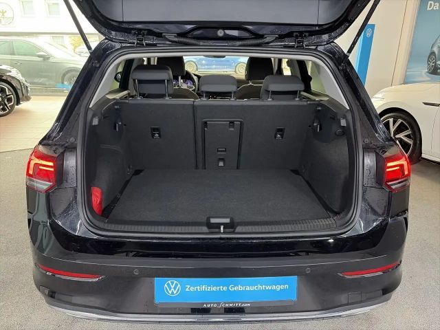 Volkswagen Golf 1.5 TSI Style