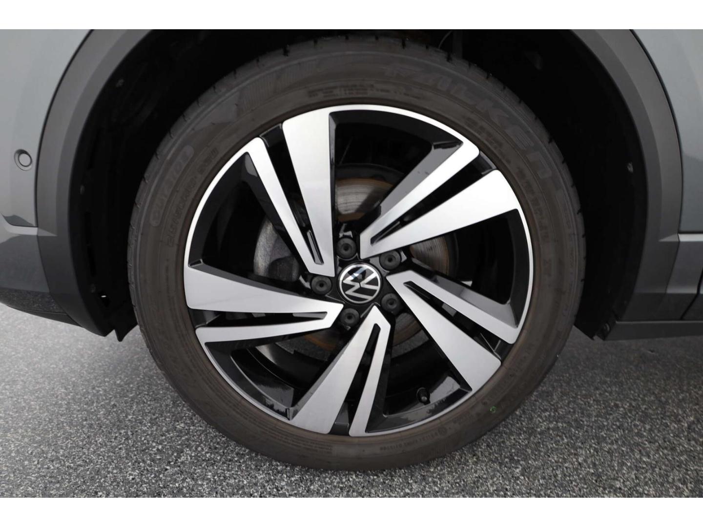 Volkswagen T-Roc 1.5 TSI DSG R-Line