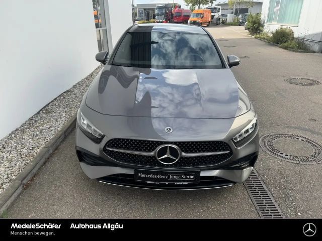 Mercedes-Benz A 250 4MATIC AMG Line