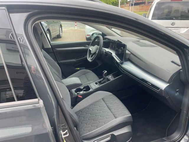 Volkswagen Golf 1.5 TSI Variant