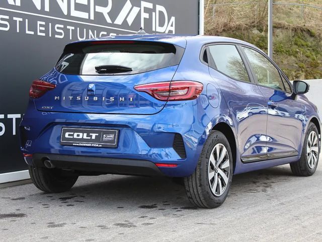 Mitsubishi Colt Invite 67 PS (Aktionspreis €17.500*)