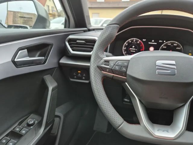 Seat Leon 1.5 eTSI DSG FR-lijn Sportstourer